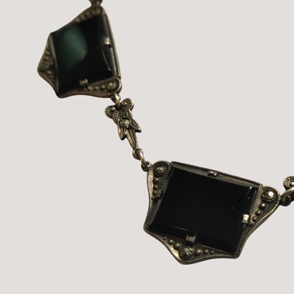 Antique Art Deco Black Glass Necklace Intricate Metalwork Floral Accents - Picture 7 of 13